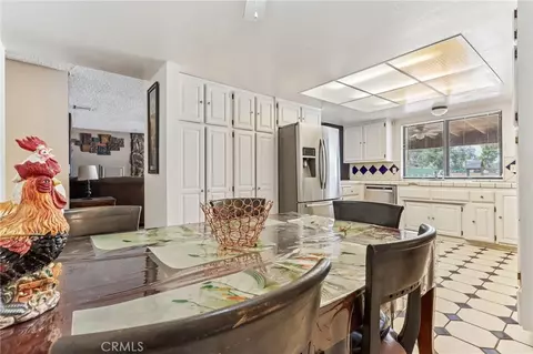 Dining - 14182 Gayhead, Apple Valley, CA 92307 photo 3 of 3