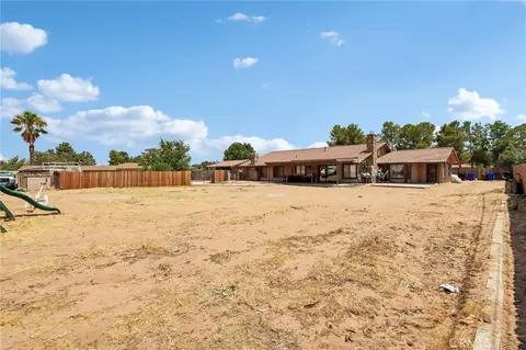 Exterior - 14182 Gayhead, Apple Valley, CA 92307 photo 12 of 17