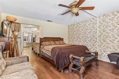 Bedroom - 14182 Gayhead, Apple Valley, CA 92307 photo 2 of 12