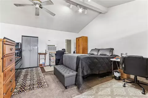 Bedroom - 14182 Gayhead, Apple Valley, CA 92307 photo 11 of 12