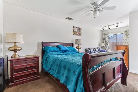 Bedroom - 14182 Gayhead, Apple Valley, CA 92307 photo 5 of 12