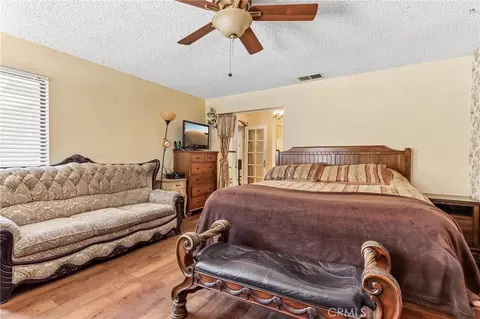 Bedroom - 14182 Gayhead, Apple Valley, CA 92307 photo 3 of 12