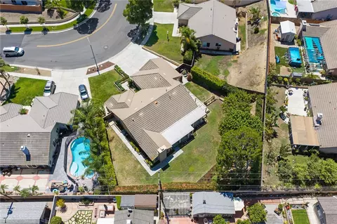 View/Area - 737 Beverly Rd, Corona, CA 92879 photo 2 of 3