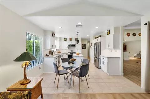 Kitchen - 737 Beverly Rd, Corona, CA 92879 photo 5 of 5
