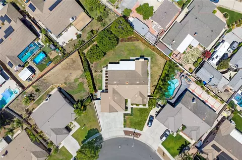 View/Area - 737 Beverly Rd, Corona, CA 92879 photo 3 of 3