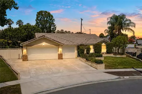 Exterior - 737 Beverly Rd, Corona, CA 92879 photo 2 of 16