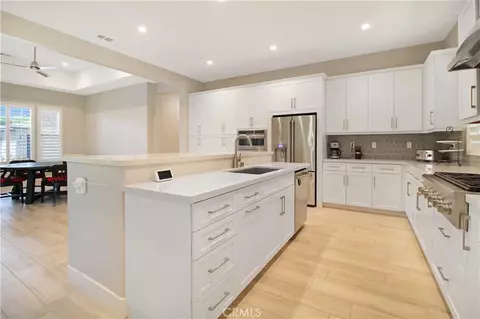 Kitchen - 51890 Sawtooth Ct, Indio, CA 92201 photo 2 of 3