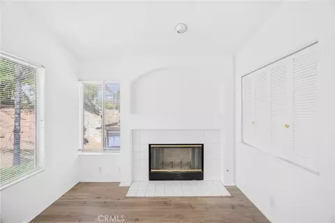 Living - 476 Somerset Cir, Corona, CA 92879 photo 19 of 19