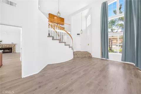 Living - 476 Somerset Cir, Corona, CA 92879 photo 4 of 19
