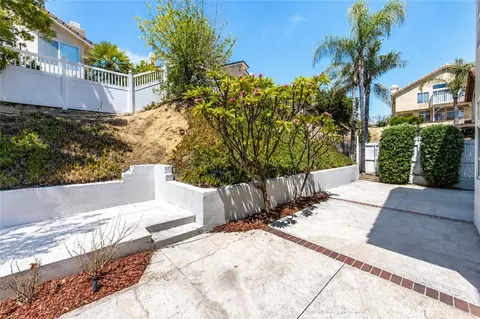 Exterior - 476 Somerset Cir, Corona, CA 92879 photo 8 of 11