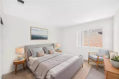 Bedroom - 476 Somerset Cir, Corona, CA 92879 photo 4 of 6