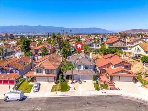 View/Area - 476 Somerset Cir, Corona, CA 92879 photo 1 of 9