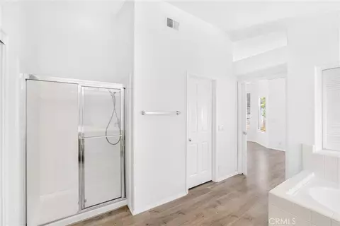 Entry Way - 476 Somerset Cir, Corona, CA 92879 photo 6 of 7