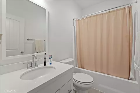 Bath - 14098 Hera, Beaumont, CA 92223 photo 1 of 2