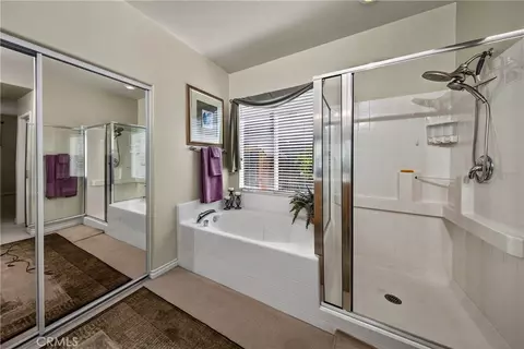 Bath - 12599 Avocado, Riverside, CA 92503 photo 2 of 3