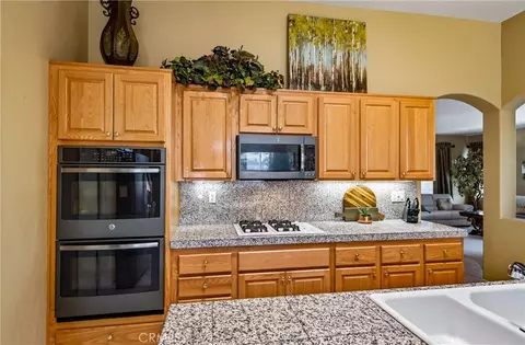 Kitchen - 12599 Avocado, Riverside, CA 92503 photo 2 of 2