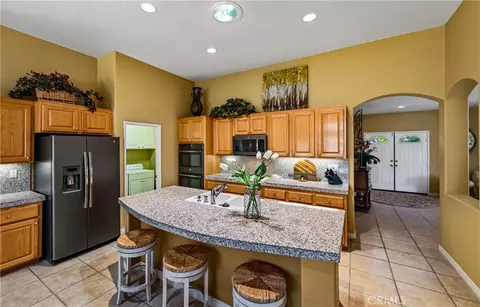 Kitchen - 12599 Avocado, Riverside, CA 92503 photo 1 of 2