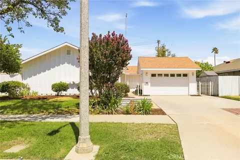 Exterior - 8771 Harper Ct, Riverside, CA 92503 photo 2 of 4