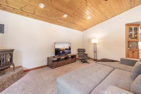 Living - 155 Lodgepole, Big Bear Lake, CA 92315 photo 2 of 4