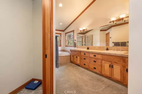 Bath - 155 Lodgepole, Big Bear Lake, CA 92315 photo 1 of 7