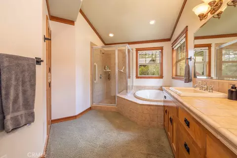 Bath - 155 Lodgepole, Big Bear Lake, CA 92315 photo 2 of 7
