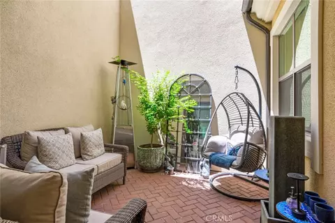 Exterior - 161 Working Rnch, Irvine, CA 92602 photo 1 of 4