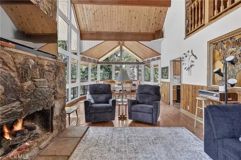 Living - 27427 Pinewood, Lake Arrowhead, CA 92352 photo 3 of 7