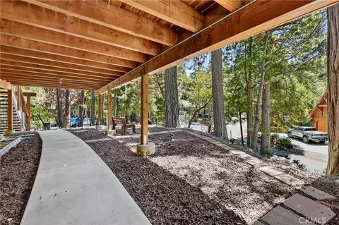 Exterior - 27427 Pinewood, Lake Arrowhead, CA 92352 photo 17 of 21