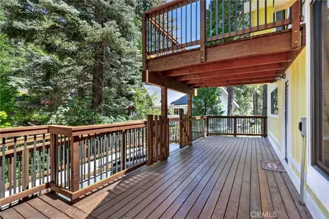 Exterior - 27427 Pinewood, Lake Arrowhead, CA 92352 photo 11 of 21