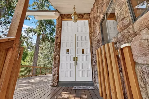 Entry Way - 27427 Pinewood, Lake Arrowhead, CA 92352 photo 1 of 1