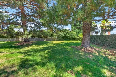 Exterior - 1410 Bella Vis, Redlands, CA 92373 photo 5 of 8