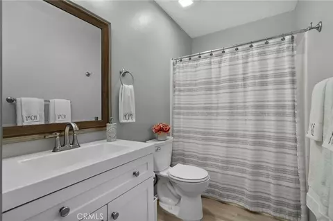 Bath - 1411 Clemson Way, Riverside, CA 92507 photo 1 of 3