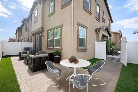 Exterior - 40596 Birchfield Dr, Temecula, CA 92591 photo 2 of 4