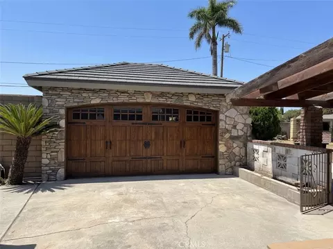 Exterior - 965 Hazel Ave, San Bernardino, CA 92410 photo 5 of 7