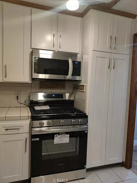 Kitchen - 11692 S Birchbark, Orange, CA 92869 photo 1 of 2