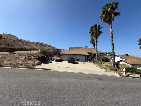 7296 Ridgeline, Riverside, CA 92509 photo 3