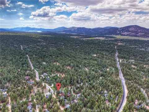View/Area - 2001 Shady, Big Bear City, CA 92314 photo 4 of 6