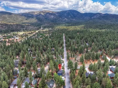 View/Area - 2001 Shady, Big Bear City, CA 92314 photo 5 of 6