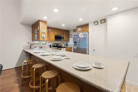 Kitchen - 2158 Ranchwood, Riverside, CA 92506 photo 2 of 2