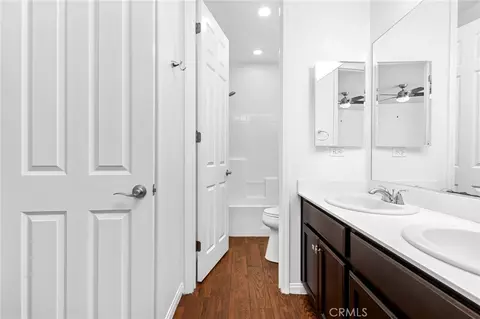 Entry Way - 24764 Hidden Hills Dr, Menifee, CA 92584 photo 8 of 10