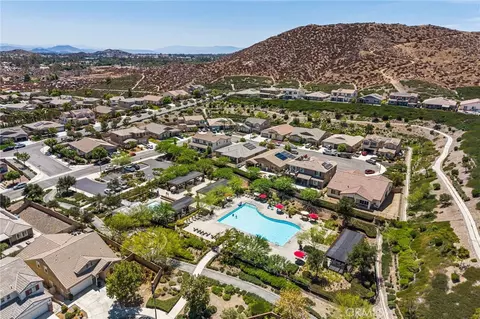 View/Area - 24764 Hidden Hills Dr, Menifee, CA 92584 photo 5 of 8