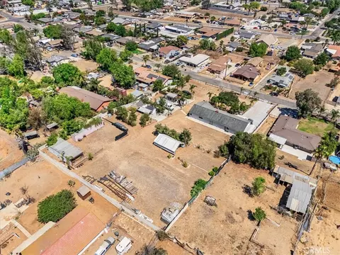 View/Area - 9550 52nd St, Riverside, CA 92509 photo 6 of 7