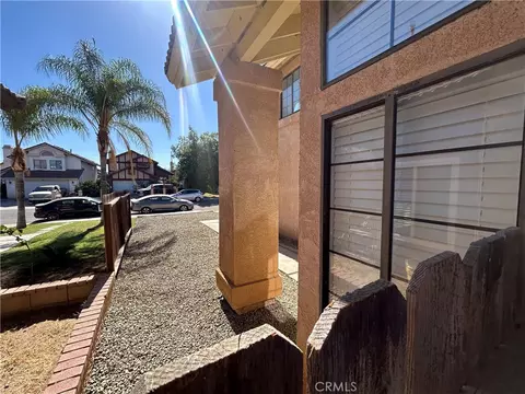Exterior - 1476 Keepsake Ln, Perris, CA 92571 photo 7 of 9