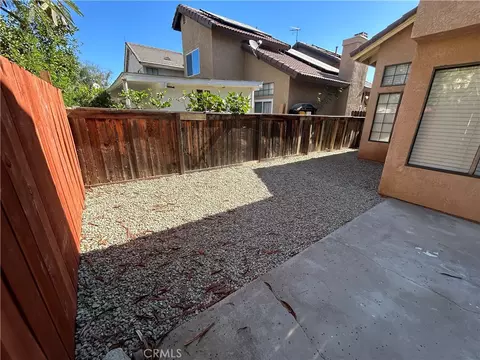 Exterior - 1476 Keepsake Ln, Perris, CA 92571 photo 5 of 9