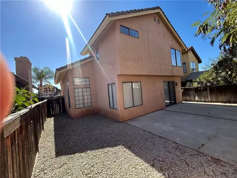 Exterior - 1476 Keepsake Ln, Perris, CA 92571 photo 6 of 9