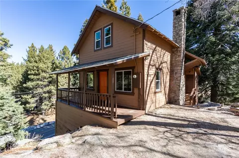 33350 Robin Dr, Green Valley Lake, CA 92341