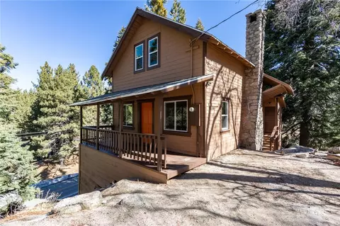 33350 Robin Dr, Green Valley Lake, CA 92341