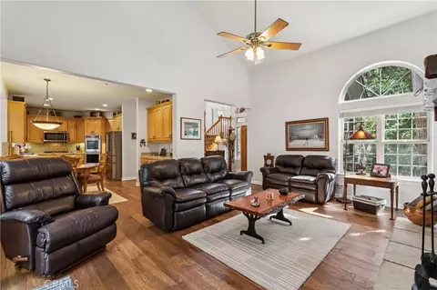 Other - 330 Burnt Mill Rd, Lake Arrowhead, CA 92352 photo 3 of 11