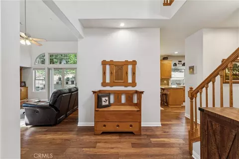Entry Way - 330 Burnt Mill Rd, Lake Arrowhead, CA 92352 photo 2 of 7