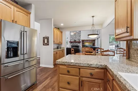 Kitchen - 330 Burnt Mill Rd, Lake Arrowhead, CA 92352 photo 4 of 4